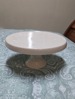 Hallmark White Ceramic Pedestal Cake Stand